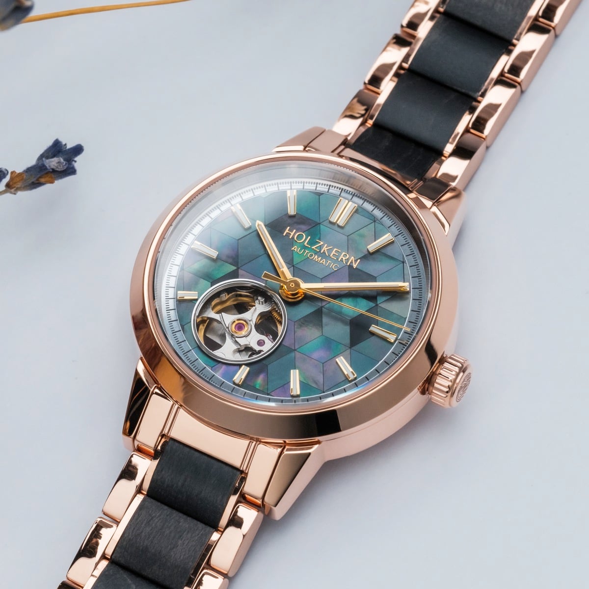 Luminaire (Mother-of-pearl/Maple) | Holzkern Wood Watches