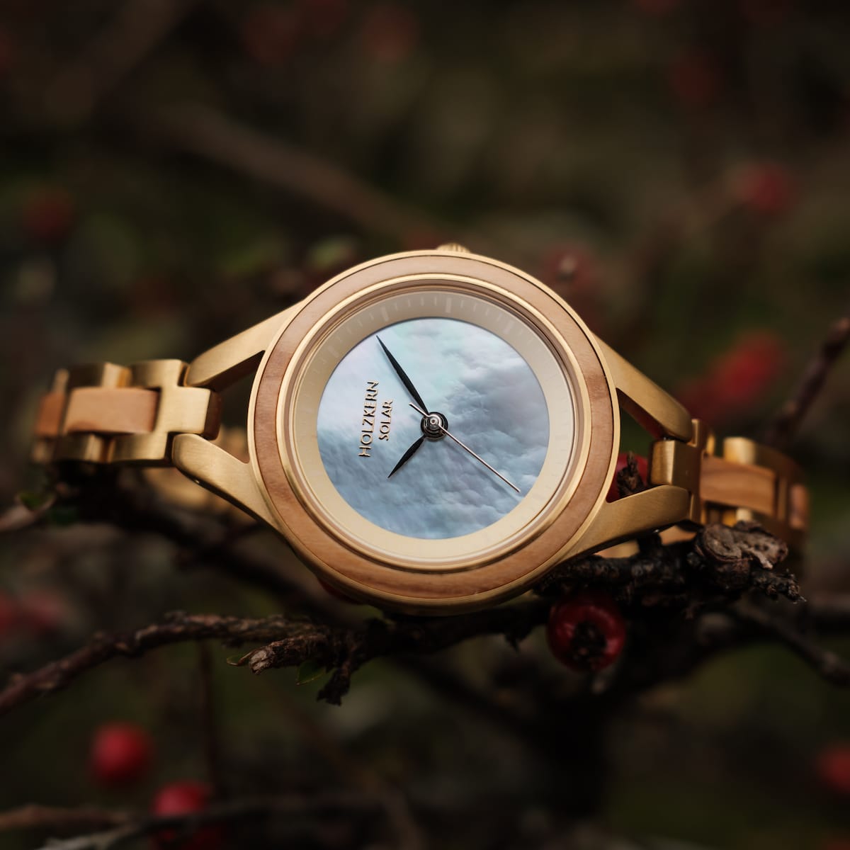 Tumi (Olive/Mother-of-pearl) | Holzkern Wood Watches