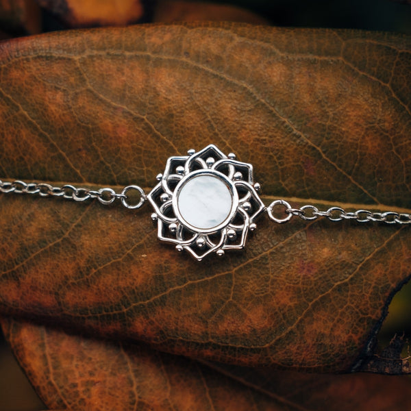 Composition Bracelet (White Mother-of-pearl/Silver)