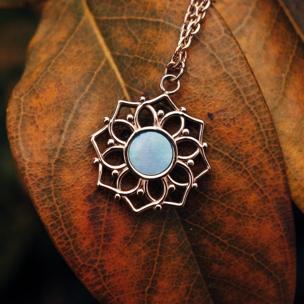 Composition Necklace (Blue Mother-of-pearl/Rose Gold)