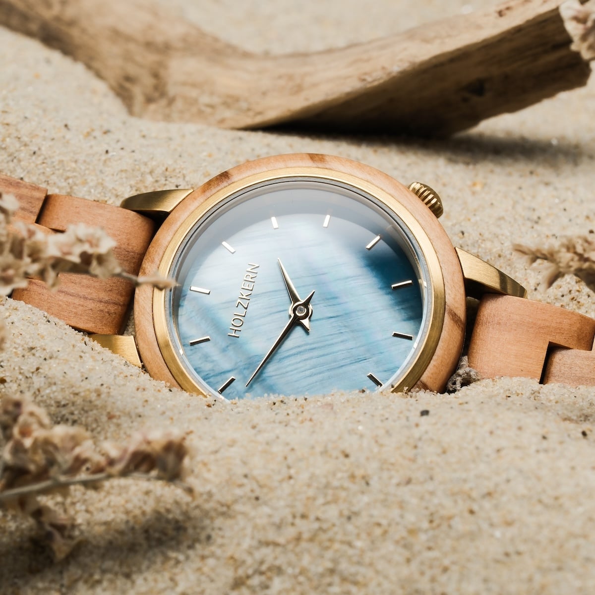 Antrim (Olivewood/Mother-of-pearl) | Holzkern Wood Watches