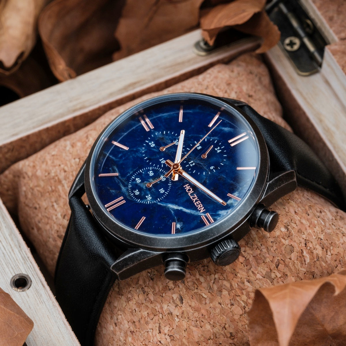 Gifted (Sodalite/Black) – Holzkern