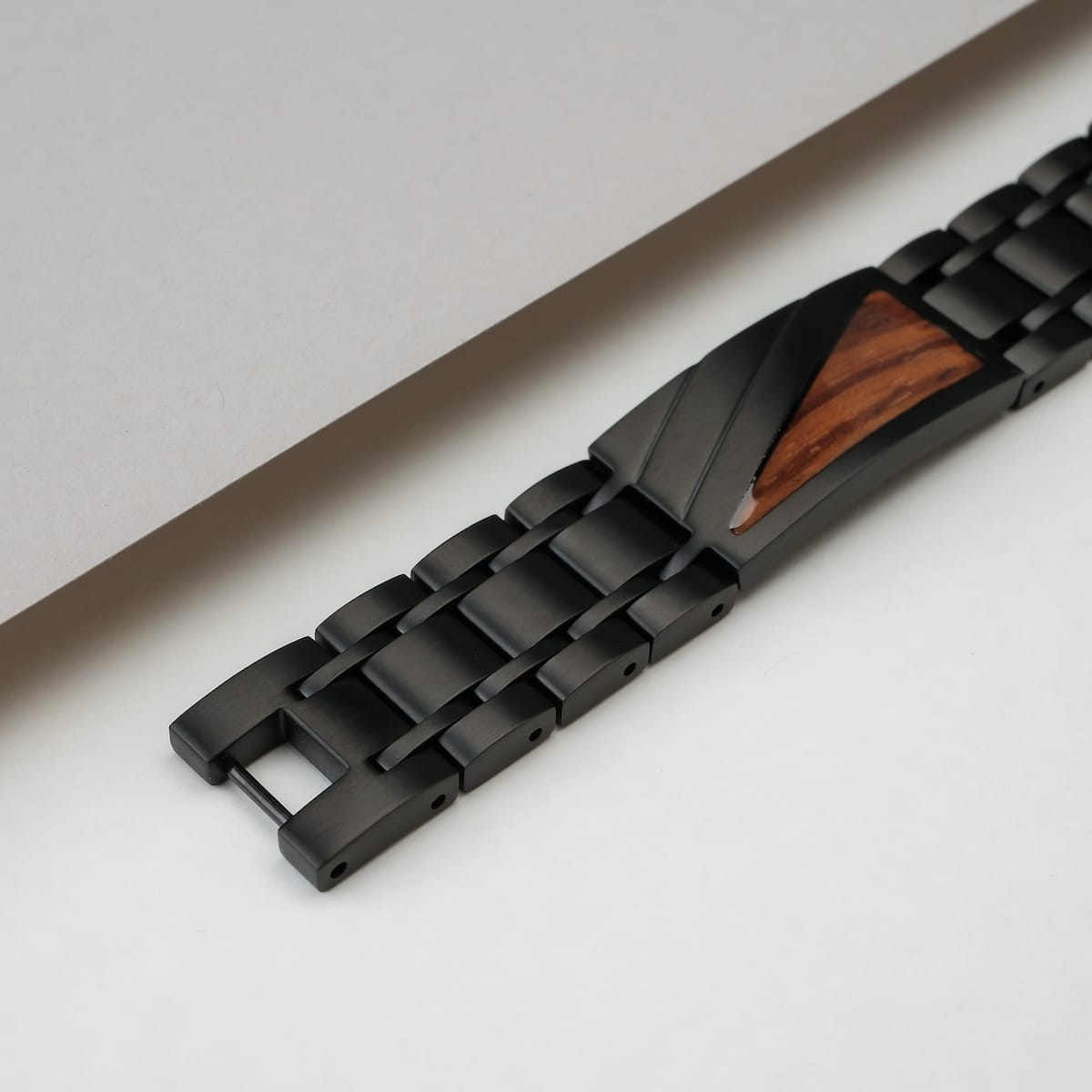 Looper (Zebrawood/Black) | Holzkern