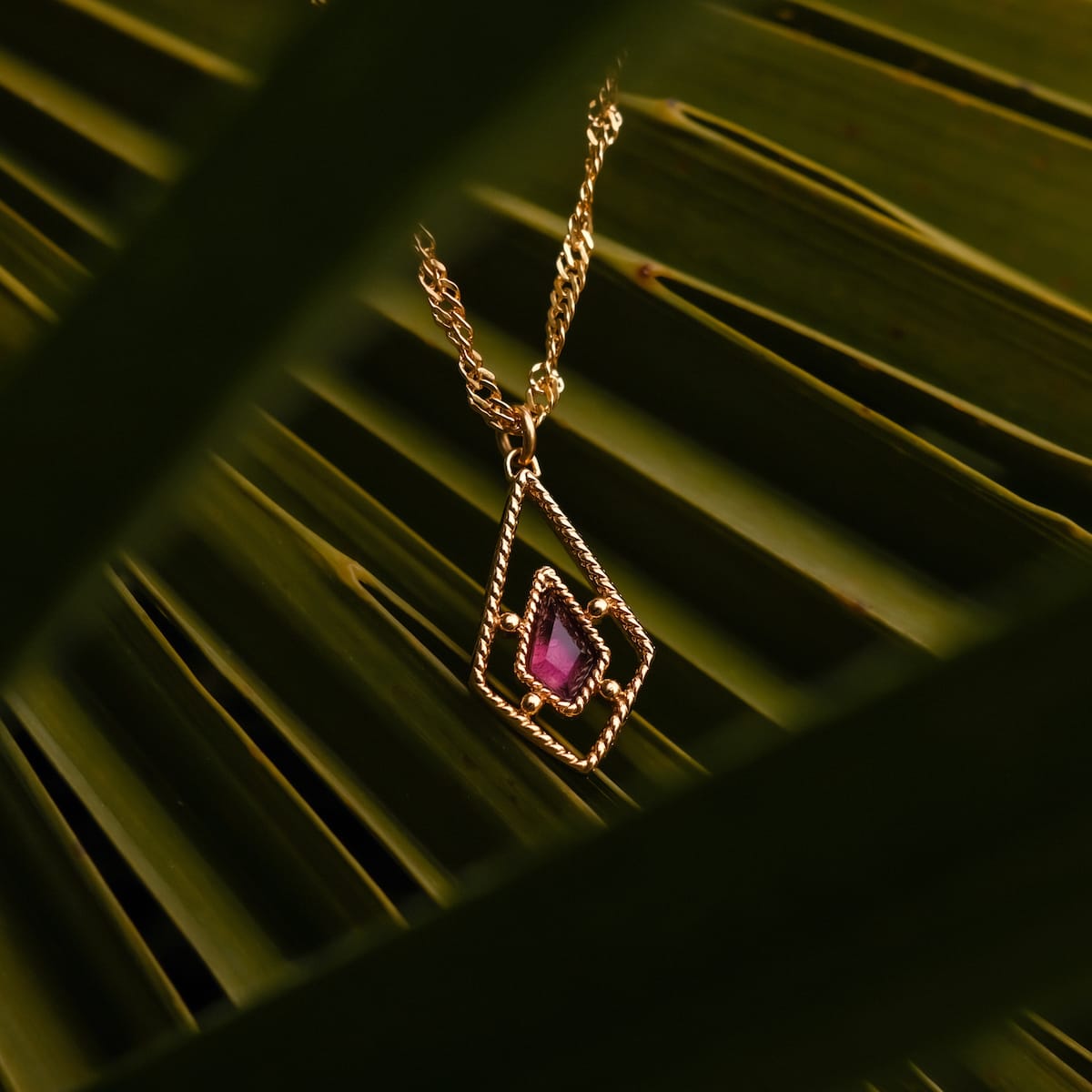 Daydreamer Necklace (Amethyst/Gold)