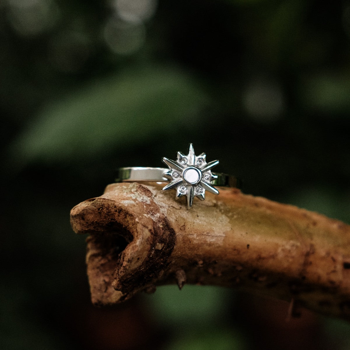 Asterisk Ring (Weißes Perlmutt/Silber)
