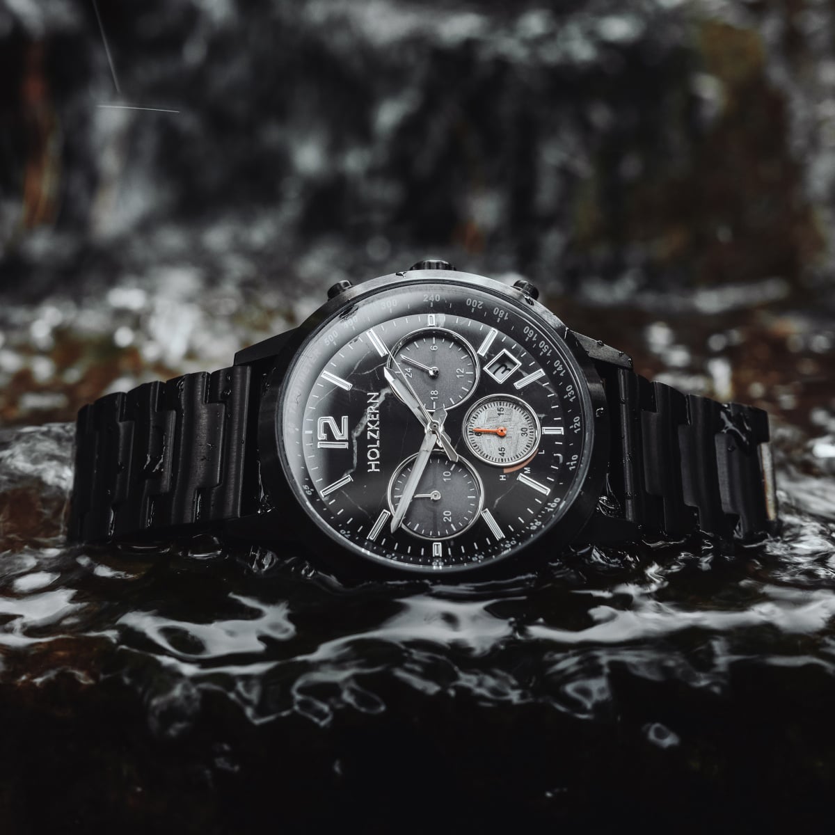 Rahotu (Marble/Black) | Holzkern Wood Watches