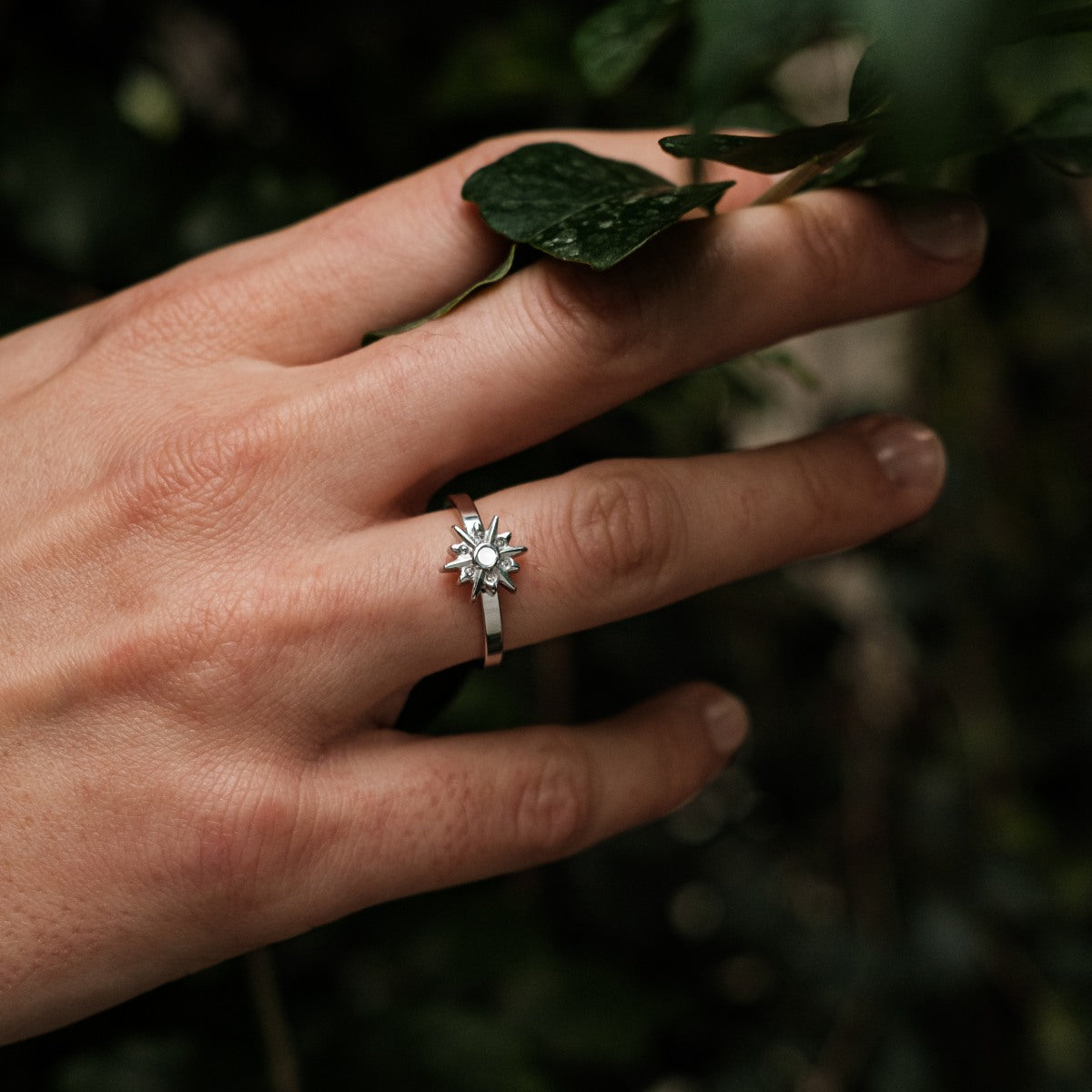 Asterisk Ring (Weißes Perlmutt/Silber)