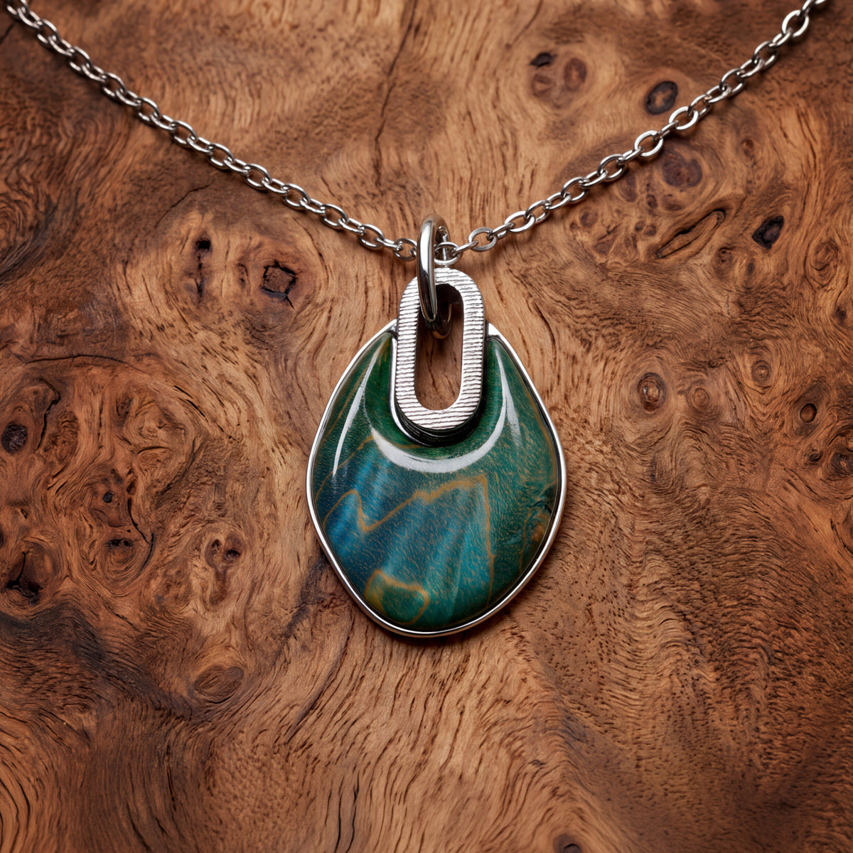 Truecolors Necklace (Burr Walnut/Silver)