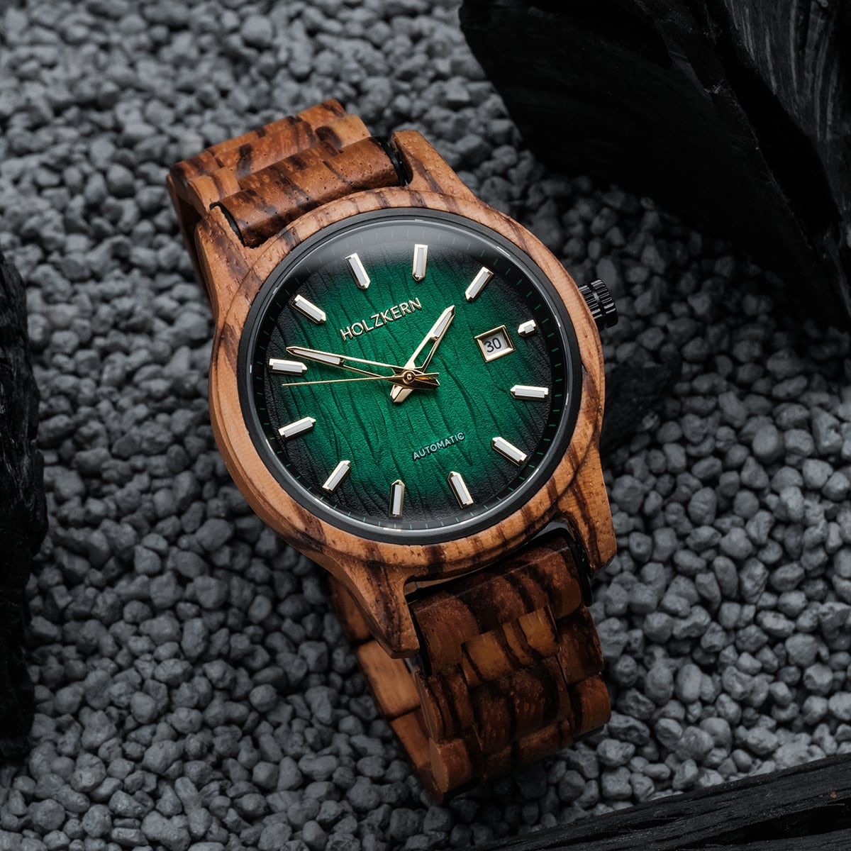 Nightbird (Zebrawood/Green) – Holzkern