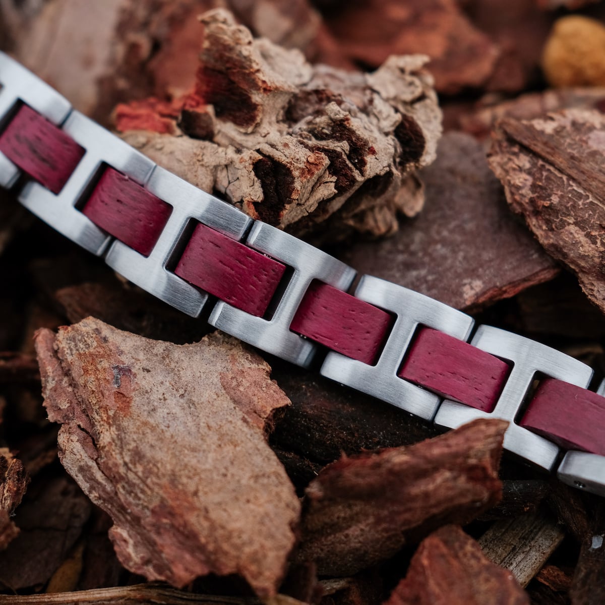 Acoustic (Amaranth/Silver) | Holzkern