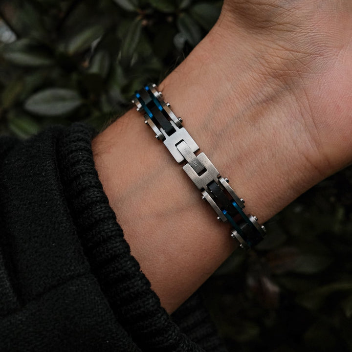 Bracciale Allegro con acero elegante e design argento.